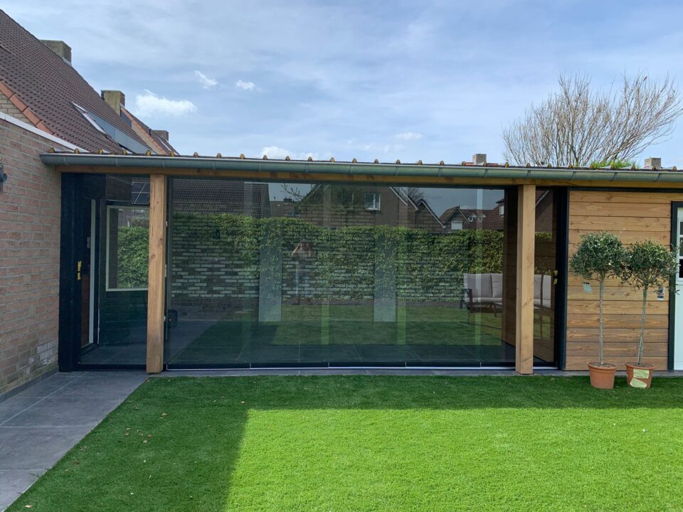 Glazen Schuifwand in Borsbeek